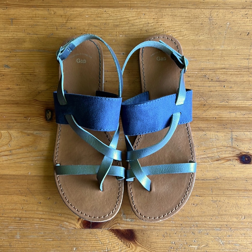 Gap Strappy Sandals size 8